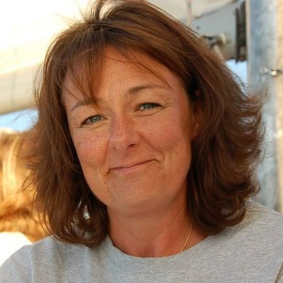 Meet your Posher, Cindy - Picture 2 of 3